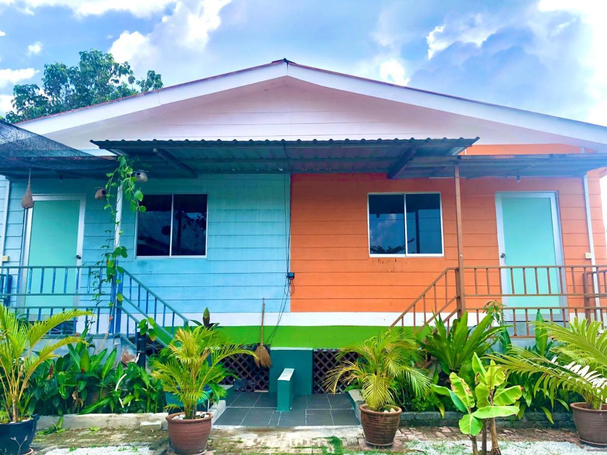 Wan'S Roomstay Langkawi Pantai Cenang  Eksteriør billede