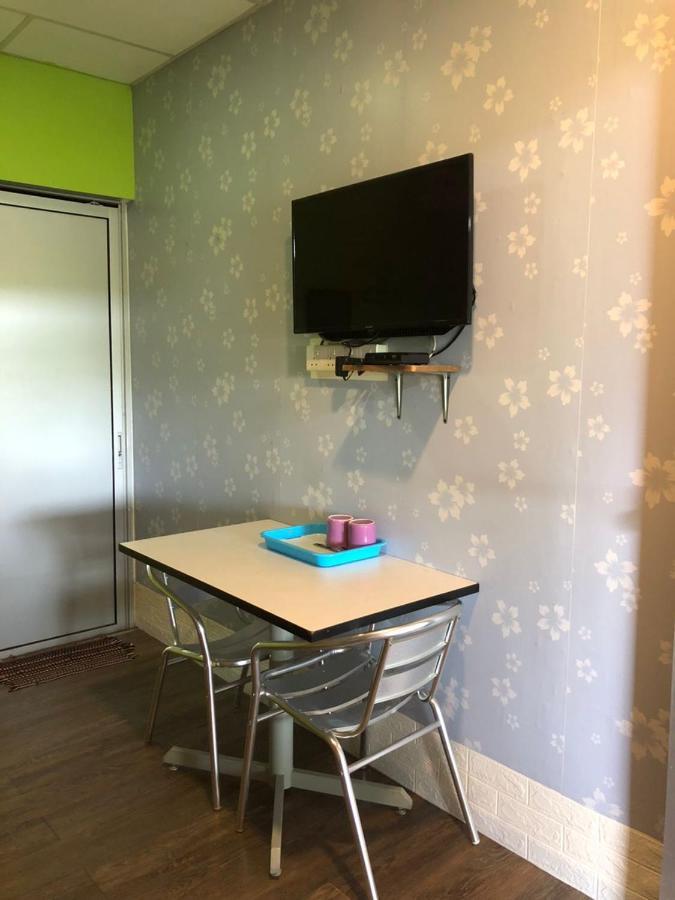 Wan'S Roomstay Langkawi Pantai Cenang  Eksteriør billede
