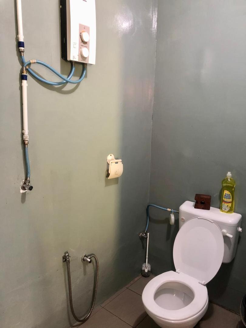 Wan'S Roomstay Langkawi Pantai Cenang  Eksteriør billede